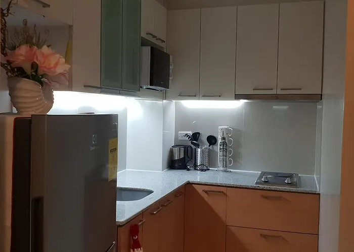 One Pacific With Ocean View 5*