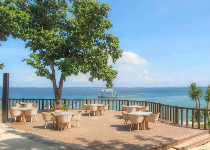 호텔 One Pacific With Ocean View 막탄