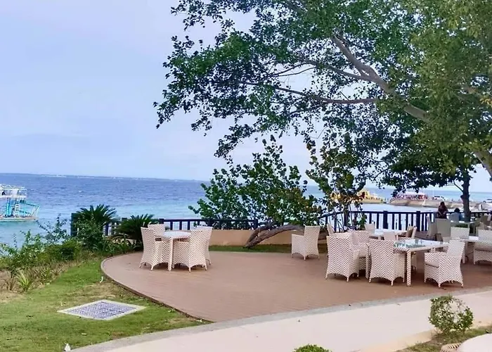 호텔 One Pacific With Ocean View 5*